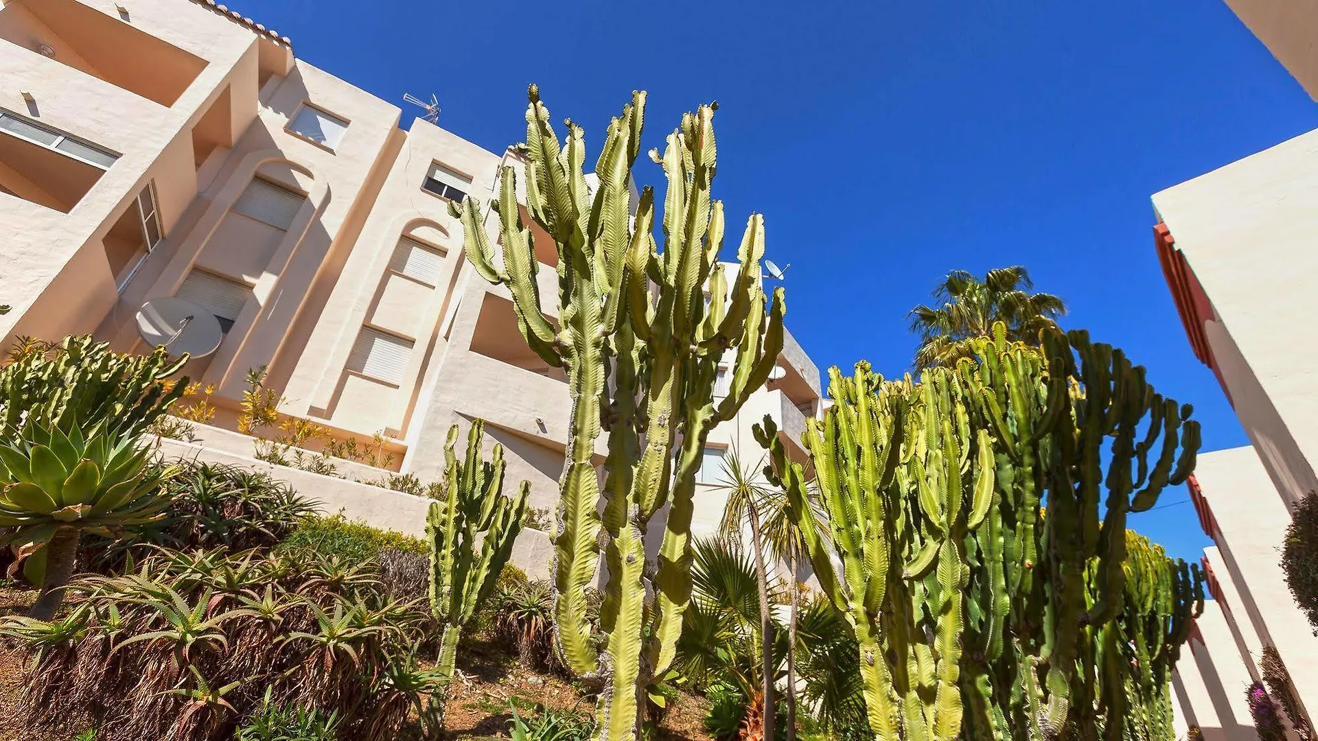 Crown Resorts Club Caronte Mijas Aparthotel