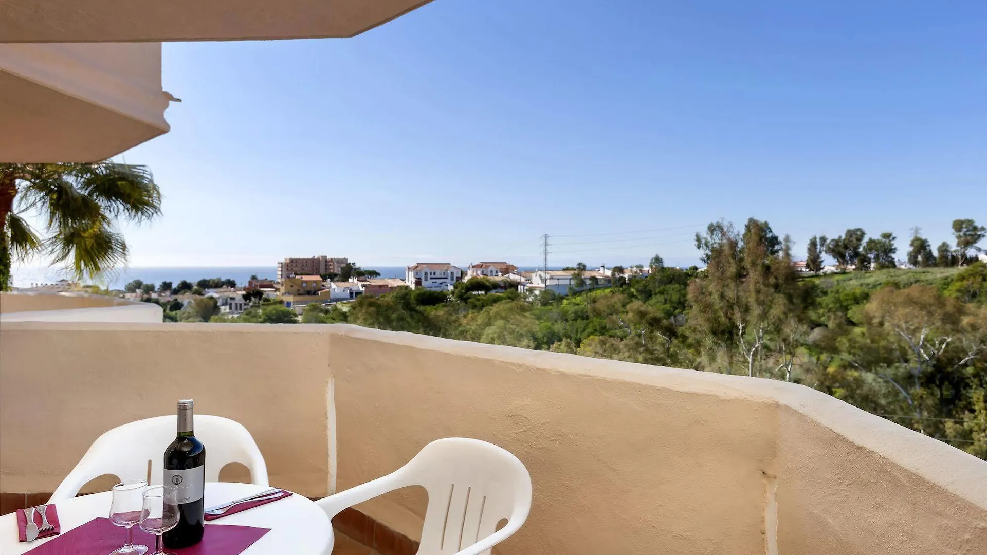 Crown Resorts Club Caronte Mijas Aparthotel